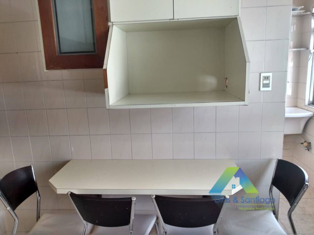 Apartamento à venda com 2 quartos, 65m² - Foto 10