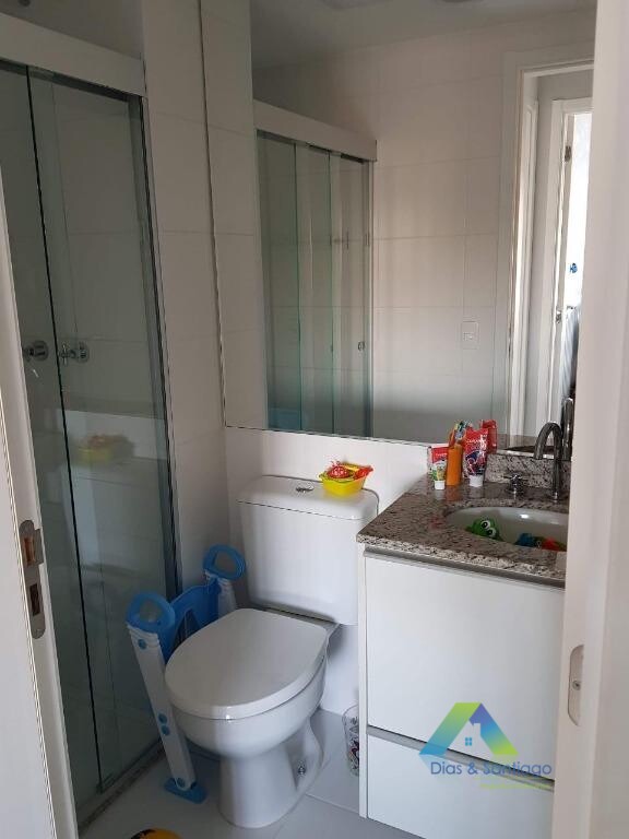 Apartamento à venda com 2 quartos, 60m² - Foto 11