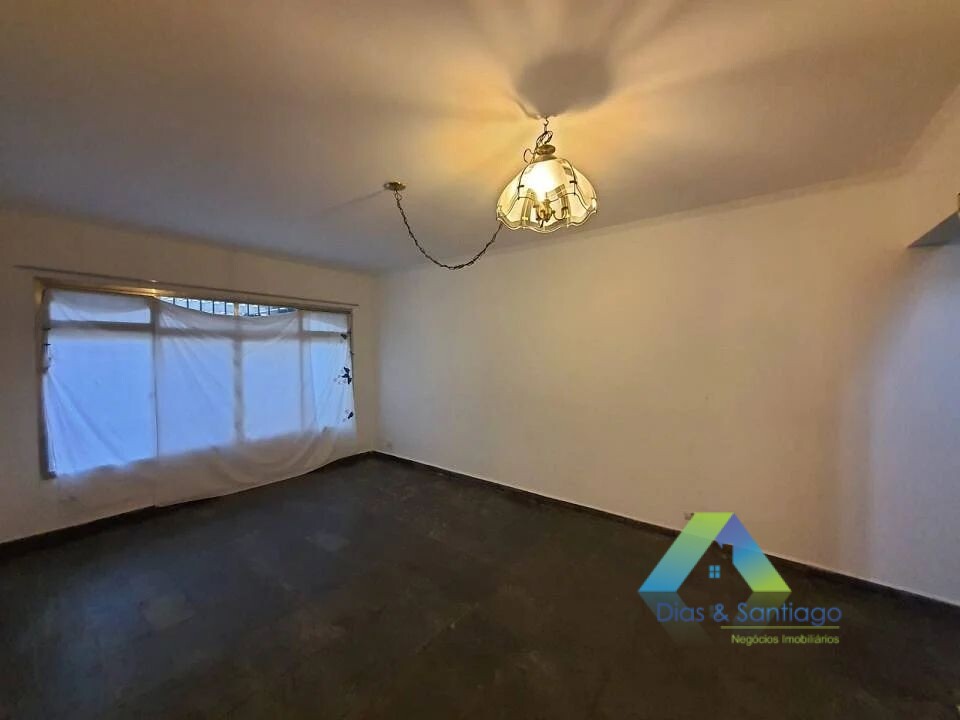 Sobrado à venda com 2 quartos, 100m² - Foto 1