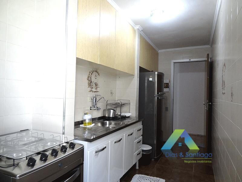 Apartamento à venda com 3 quartos, 78m² - Foto 2