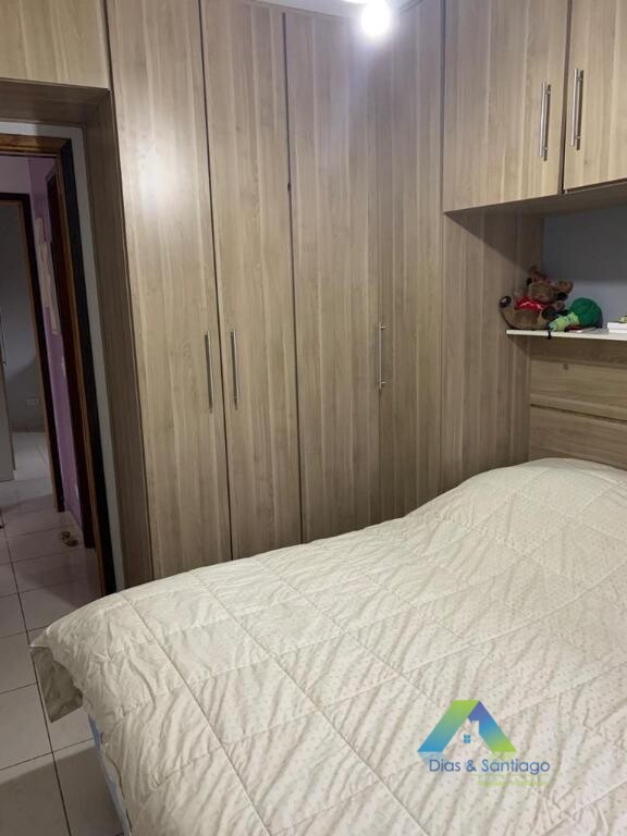 Apartamento à venda com 2 quartos, 61m² - Foto 9