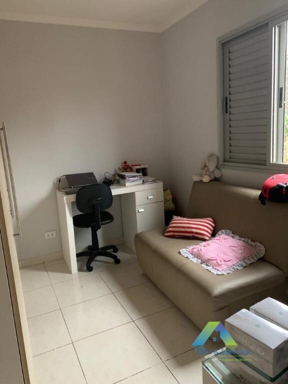 Apartamento à venda com 2 quartos, 61m² - Foto 12