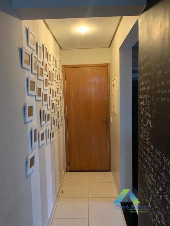 Apartamento à venda com 2 quartos, 61m² - Foto 30