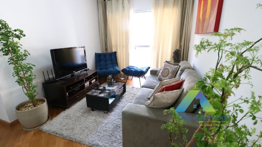 Apartamento à venda com 3 quartos, 80m² - Foto 2