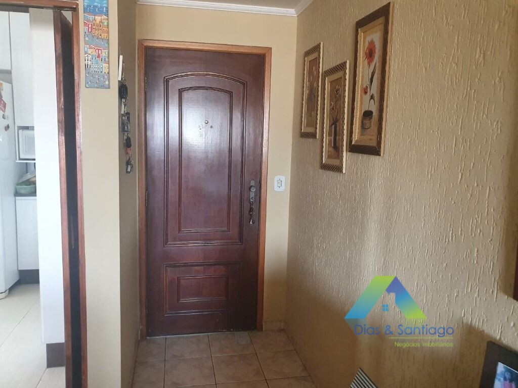 Apartamento à venda com 2 quartos, 69m² - Foto 6