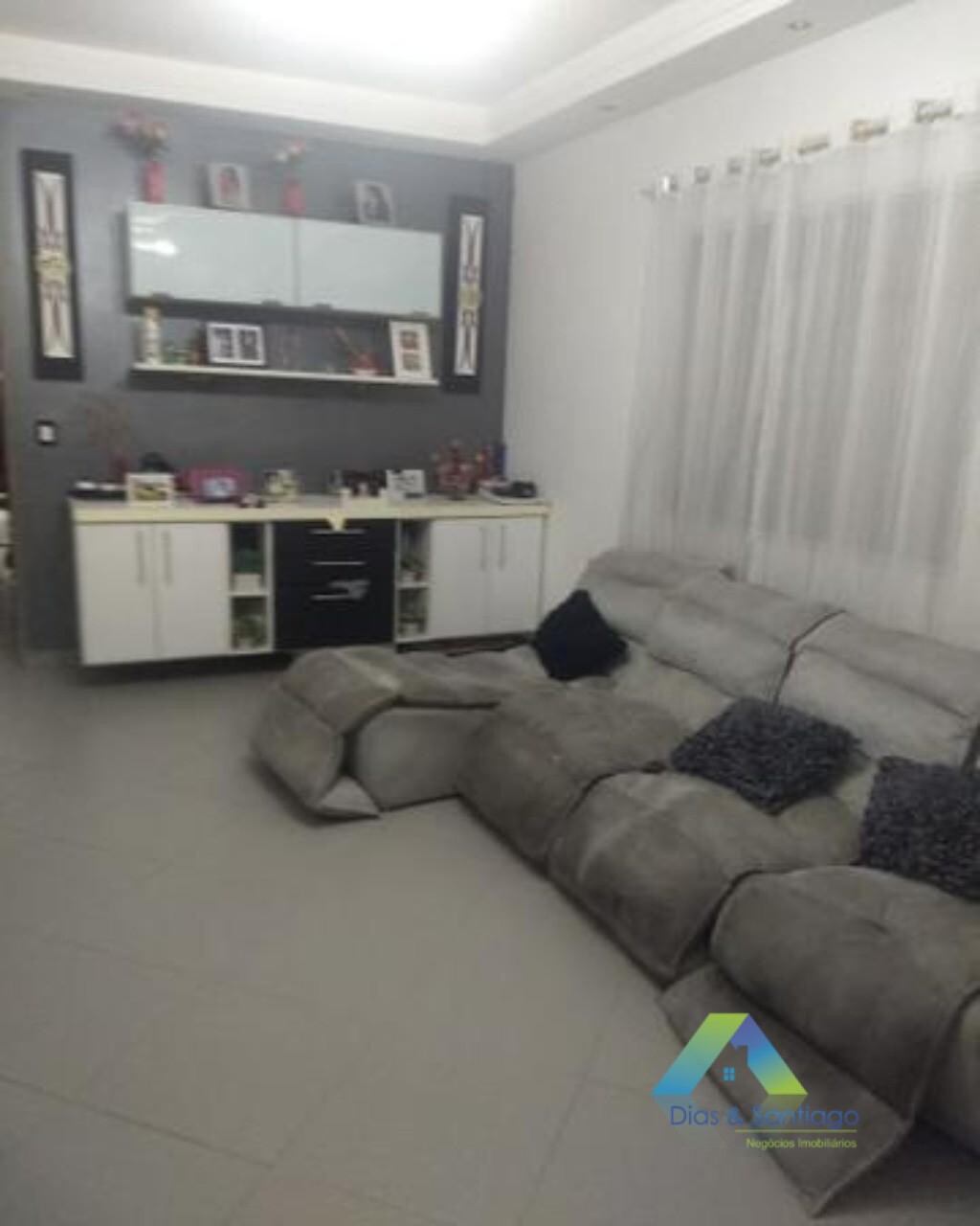 Sobrado à venda com 3 quartos, 145m² - Foto 1