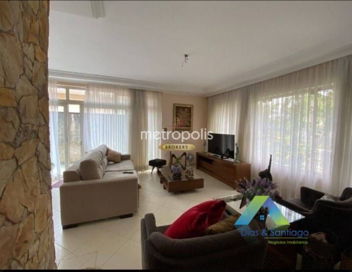 Sobrado à venda com 3 quartos, 201m² - Foto 2