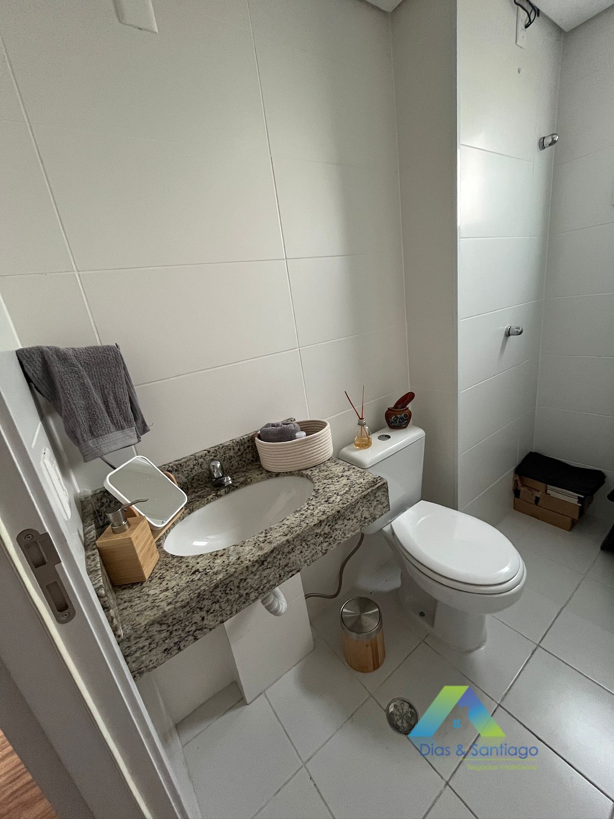 Apartamento à venda com 2 quartos, 63m² - Foto 13