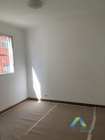 Apartamento à venda com 2 quartos, 80m² - Foto 3