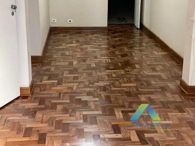 Apartamento à venda com 2 quartos, 80m² - Foto 1