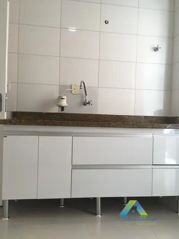 Apartamento à venda com 2 quartos, 80m² - Foto 7