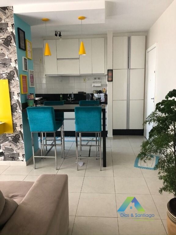 Apartamento à venda com 2 quartos, 50m² - Foto 3