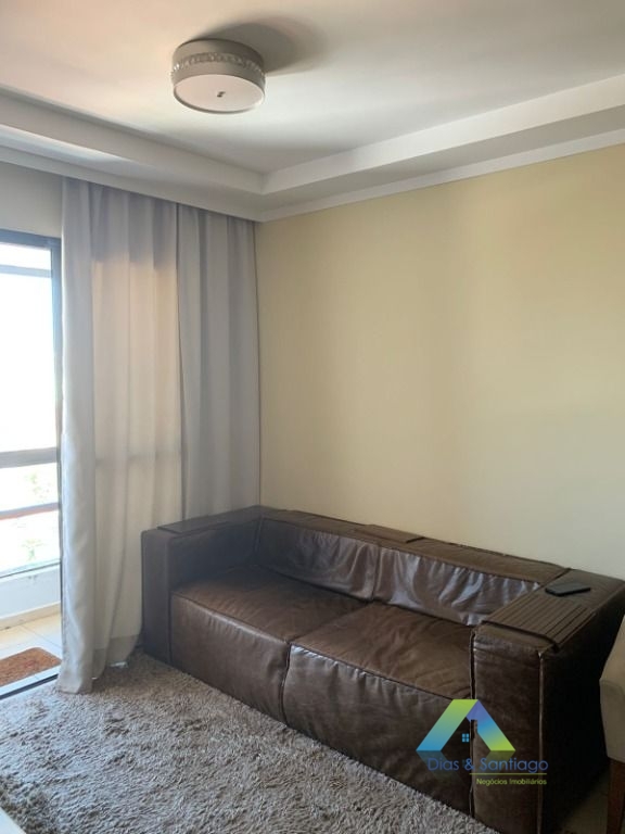 Apartamento à venda com 2 quartos, 65m² - Foto 4