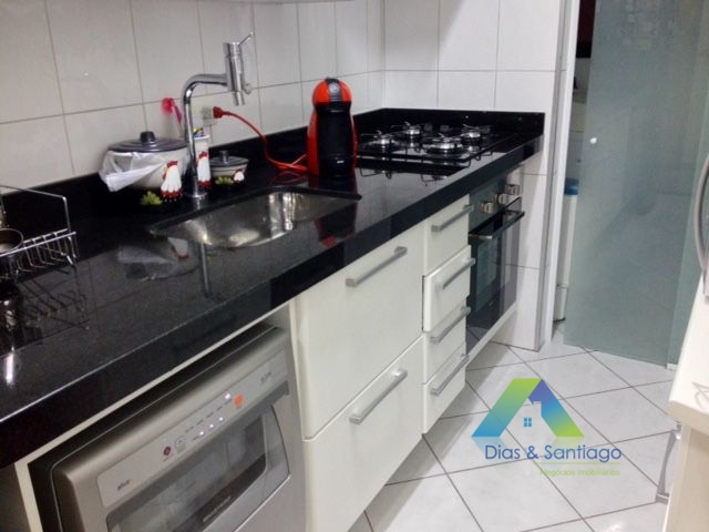 Apartamento à venda com 2 quartos, 65m² - Foto 16