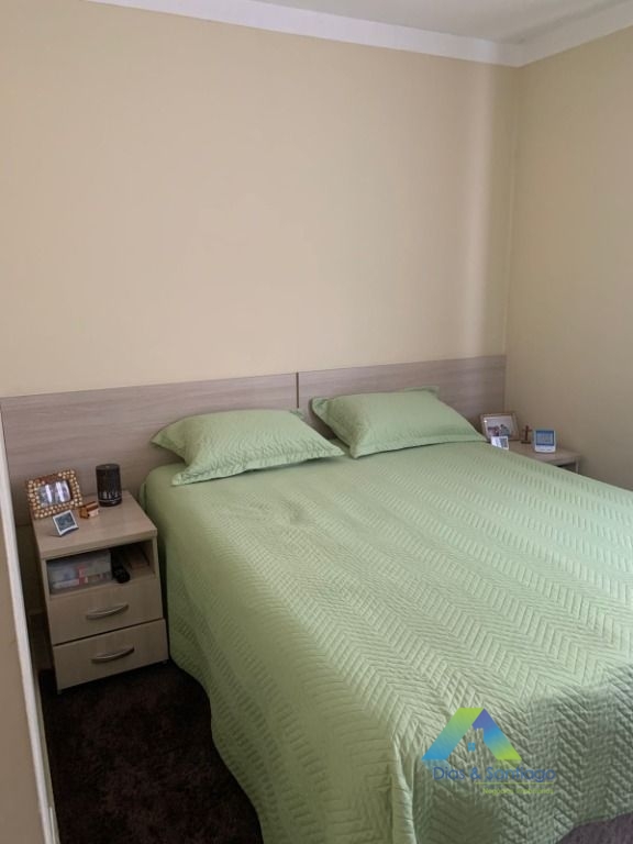 Apartamento à venda com 2 quartos, 65m² - Foto 11