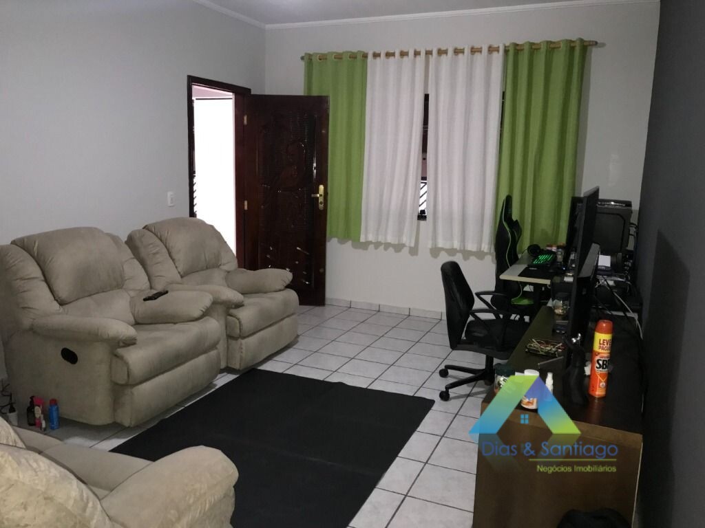 Sobrado à venda com 3 quartos, 210m² - Foto 4