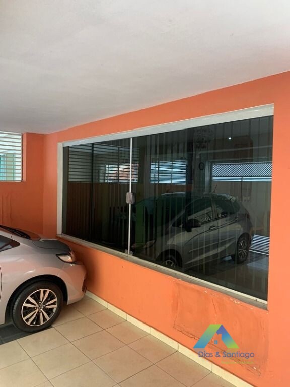 Casa à venda com 2 quartos, 144m² - Foto 2