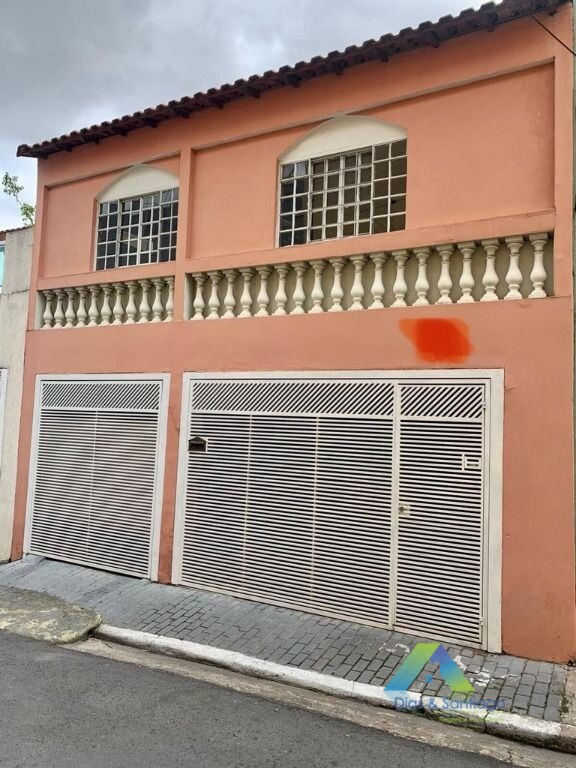 Casa à venda com 2 quartos, 144m² - Foto 1