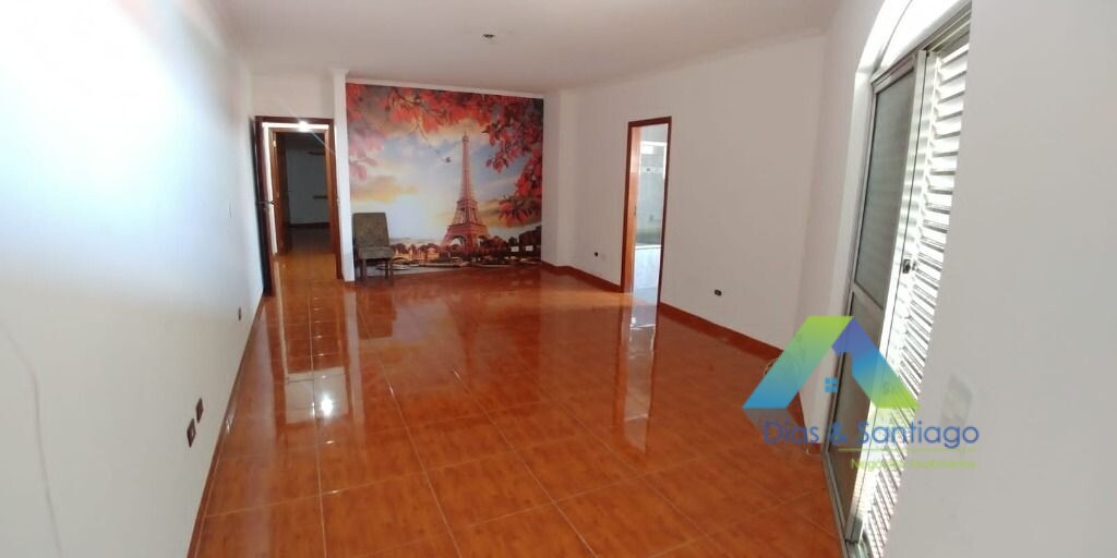 Sobrado à venda com 3 quartos, 350m² - Foto 4