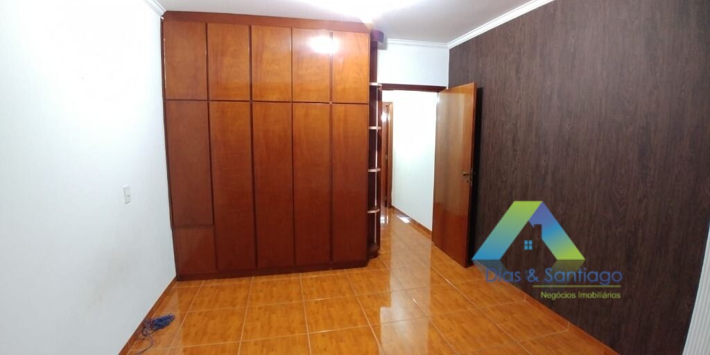 Sobrado à venda com 3 quartos, 350m² - Foto 10