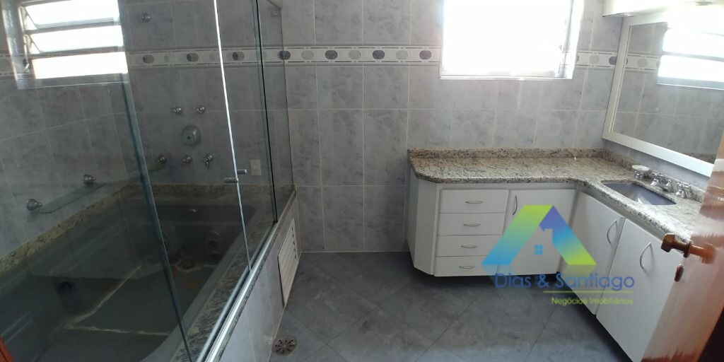 Sobrado à venda com 3 quartos, 350m² - Foto 17