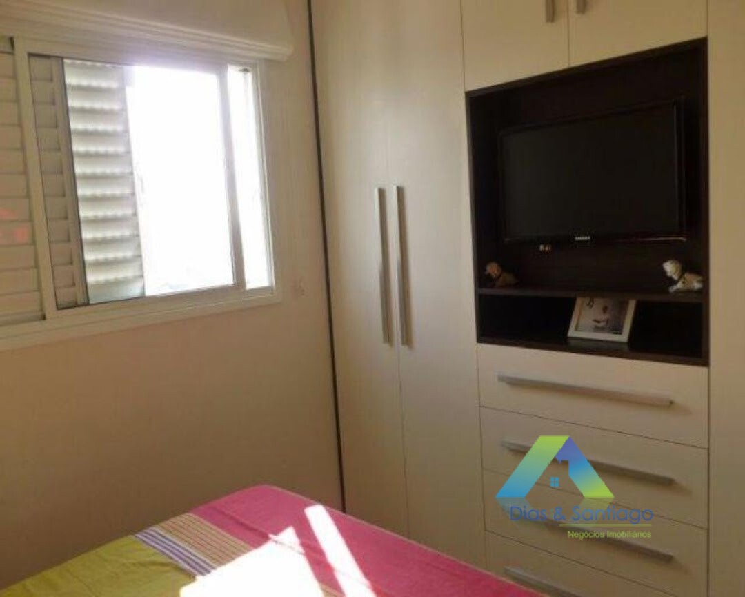 Apartamento à venda com 3 quartos, 87m² - Foto 12