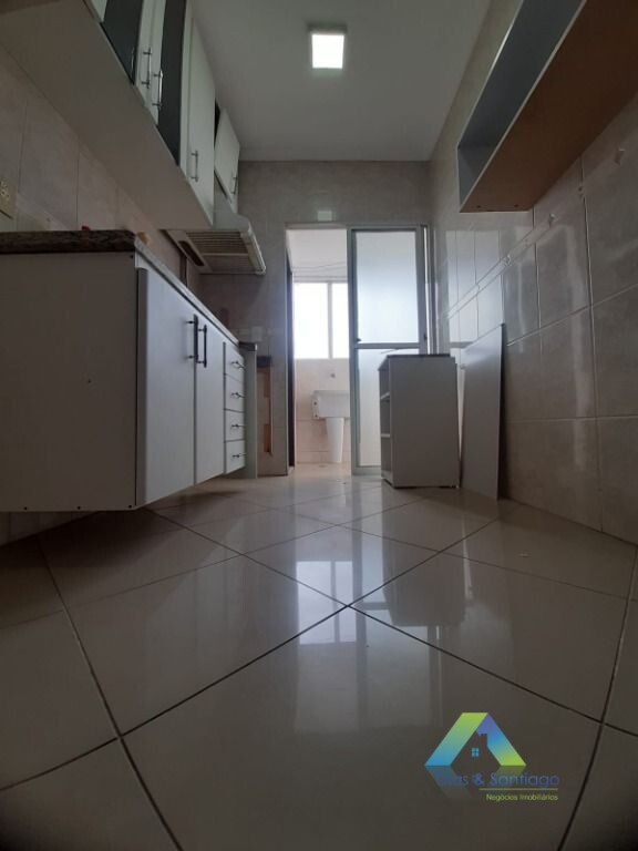 Apartamento à venda com 2 quartos, 62m² - Foto 21