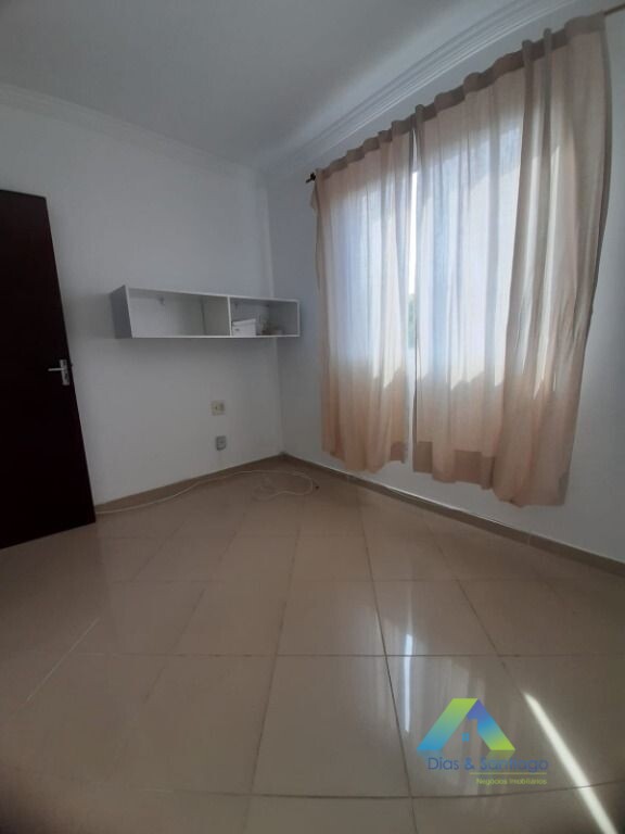 Apartamento à venda com 2 quartos, 62m² - Foto 9