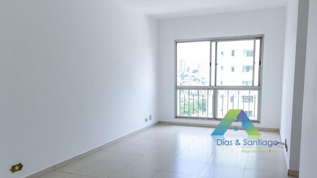 Apartamento à venda com 3 quartos, 84m² - Foto 2