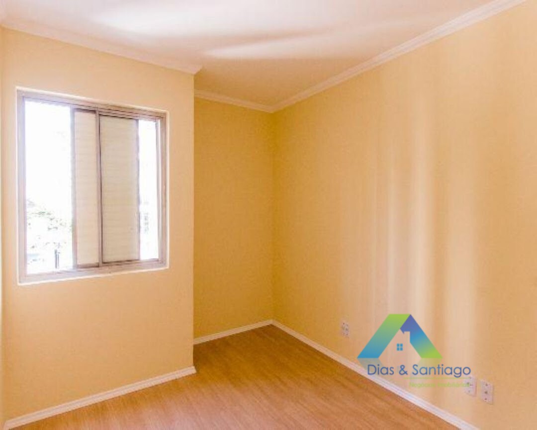 Apartamento à venda com 1 quarto, 50m² - Foto 2