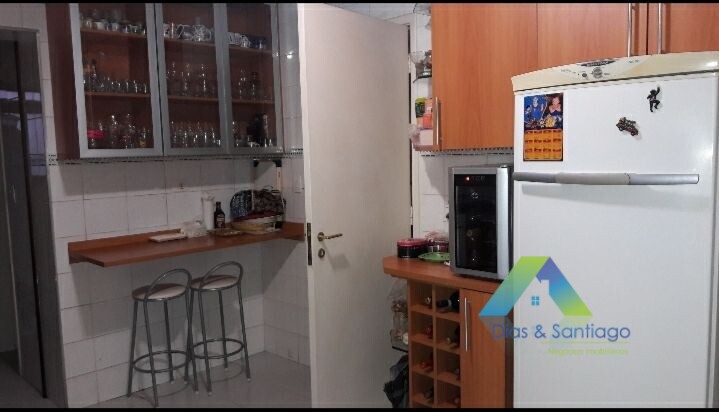 Apartamento à venda com 3 quartos, 170m² - Foto 16