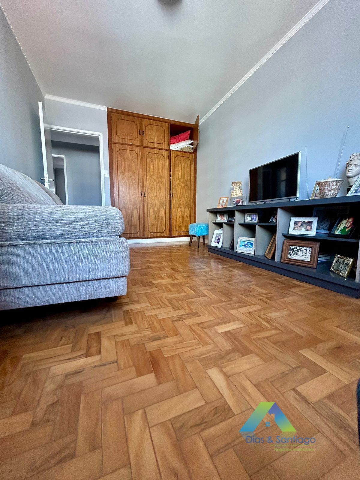 Apartamento à venda com 3 quartos, 112m² - Foto 4