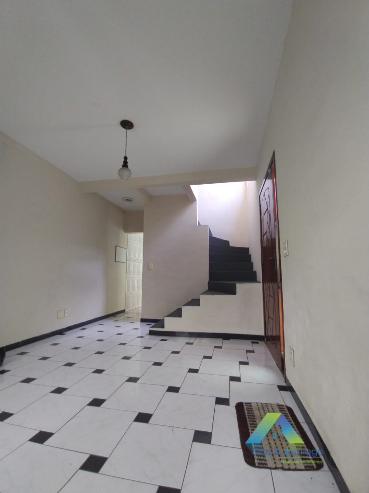 Sobrado à venda com 2 quartos, 125m² - Foto 3