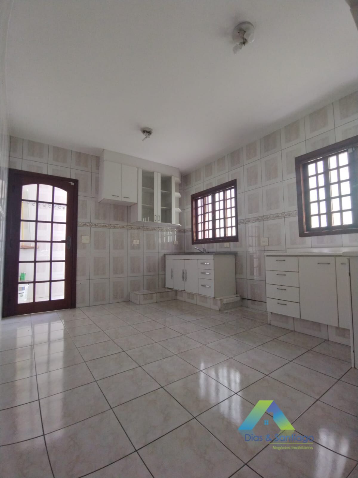 Sobrado à venda com 2 quartos, 125m² - Foto 8