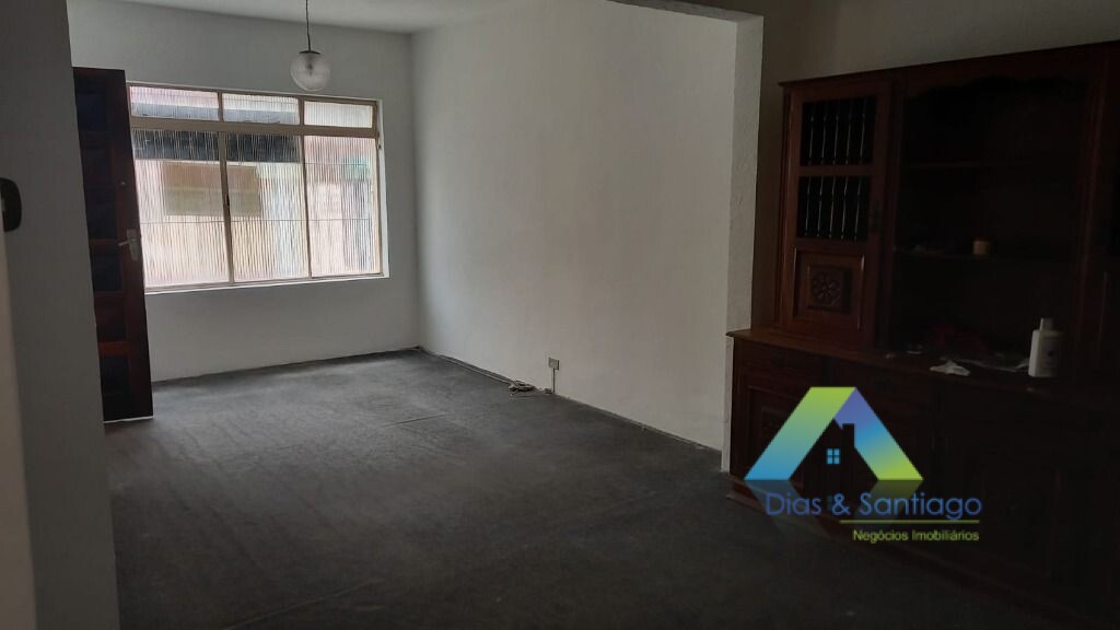 Sobrado à venda com 2 quartos, 154m² - Foto 1