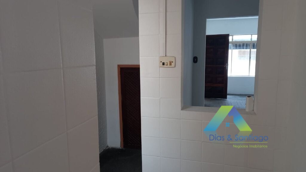 Sobrado à venda com 2 quartos, 154m² - Foto 8