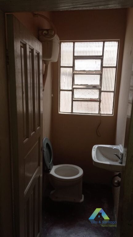 Sobrado à venda com 2 quartos, 154m² - Foto 19