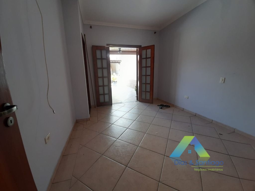 Sobrado para alugar com 3 quartos, 250m² - Foto 37