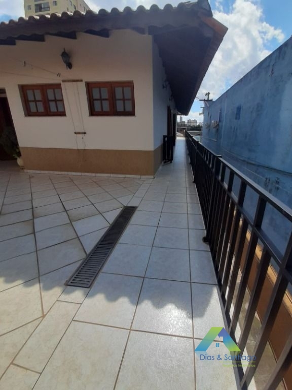 Sobrado para alugar com 3 quartos, 250m² - Foto 45