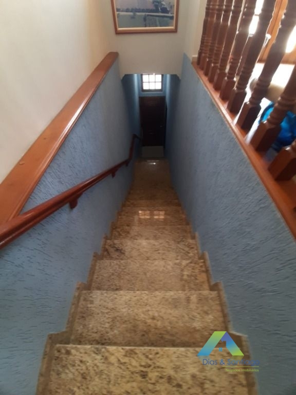 Sobrado para alugar com 3 quartos, 250m² - Foto 3