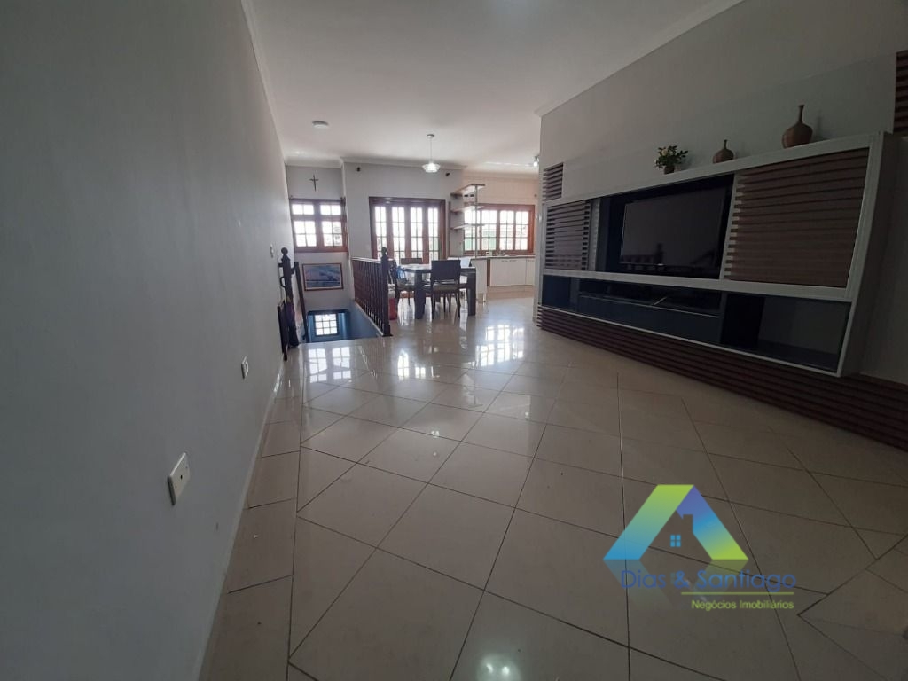 Sobrado para alugar com 3 quartos, 250m² - Foto 6