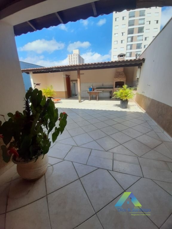 Sobrado para alugar com 3 quartos, 250m² - Foto 48