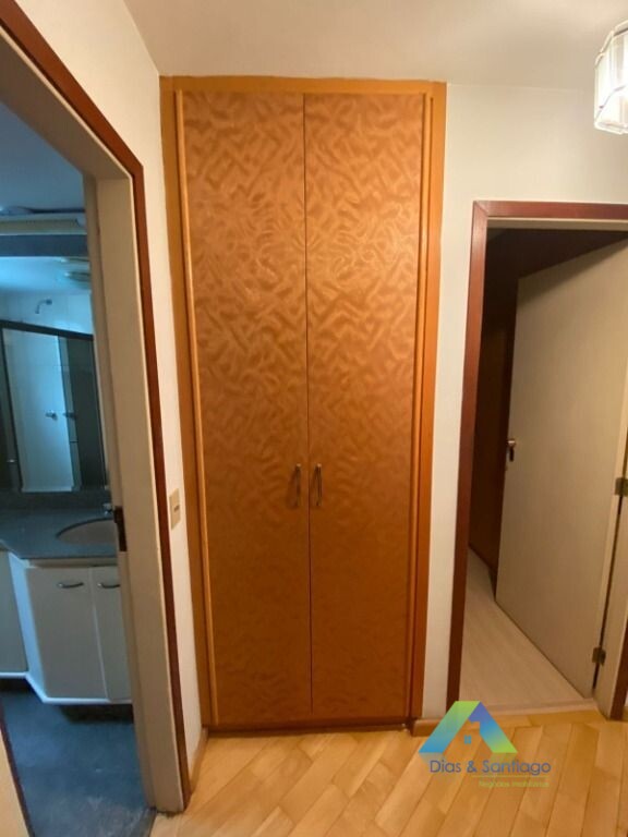 Apartamento à venda com 3 quartos, 103m² - Foto 32