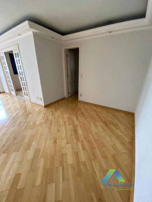 Apartamento à venda com 3 quartos, 103m² - Foto 2