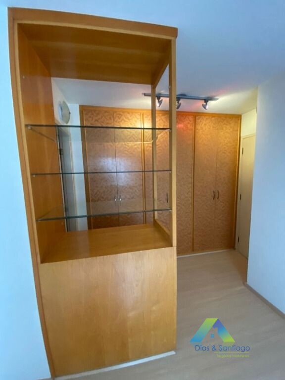 Apartamento à venda com 3 quartos, 103m² - Foto 10