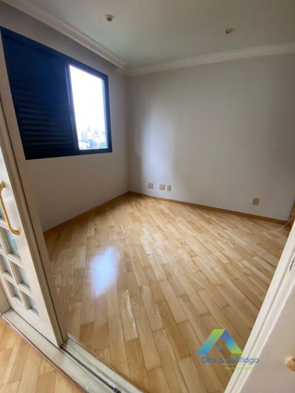 Apartamento à venda com 3 quartos, 103m² - Foto 17