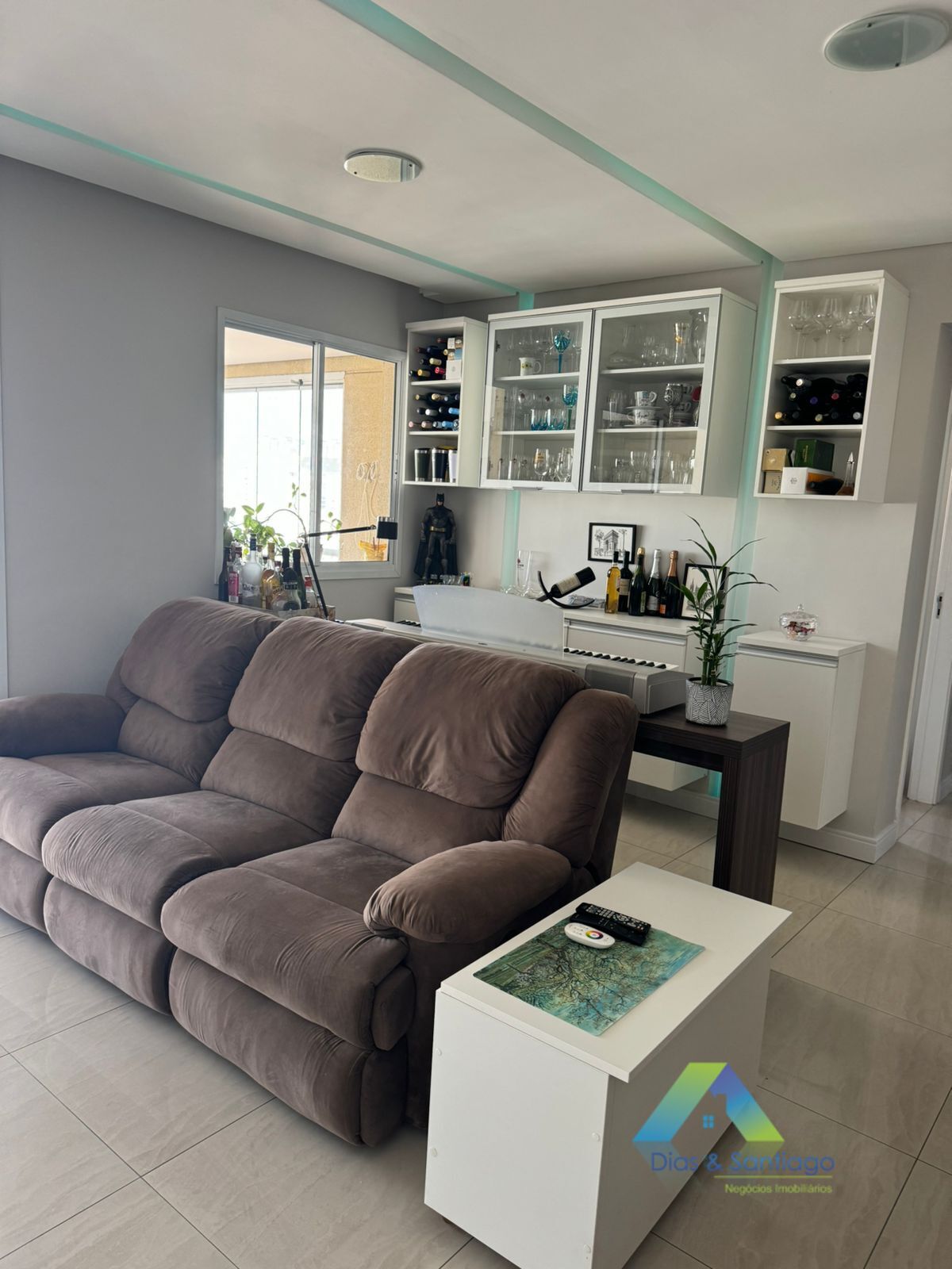 Apartamento à venda com 2 quartos, 79m² - Foto 11