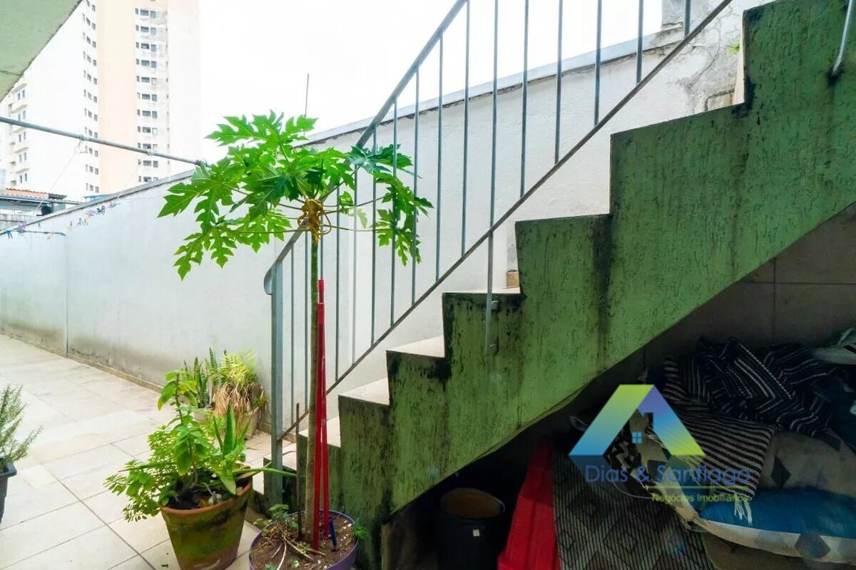 Casa à venda com 3 quartos, 210m² - Foto 37