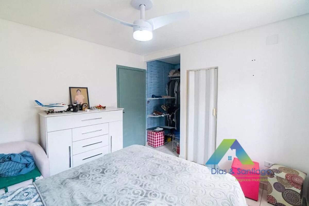 Casa à venda com 3 quartos, 210m² - Foto 5
