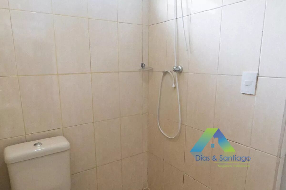 Casa à venda com 3 quartos, 210m² - Foto 13